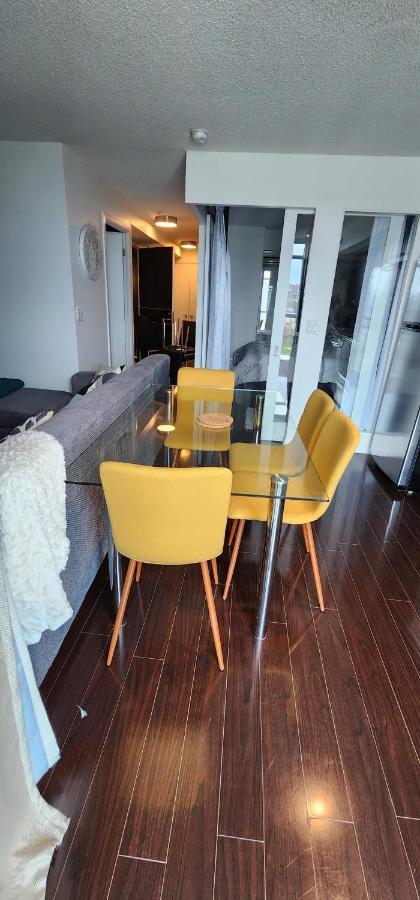 Lakefront Living Downtown Toronto - Free Parking, Gym, Indoor Pool Exteriör bild